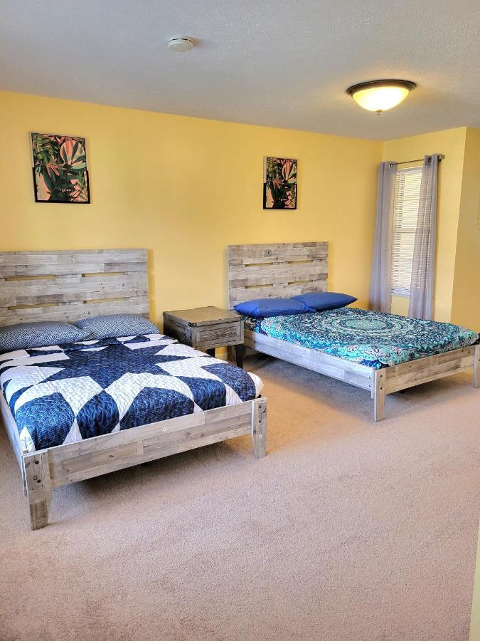 وارنر روبينز Welcome To Condo Sweet Step! المظهر الخارجي الصورة